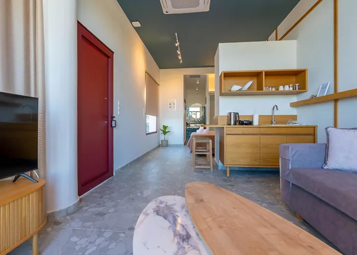 Sunny Nest With A Sea View By Salt Apartments